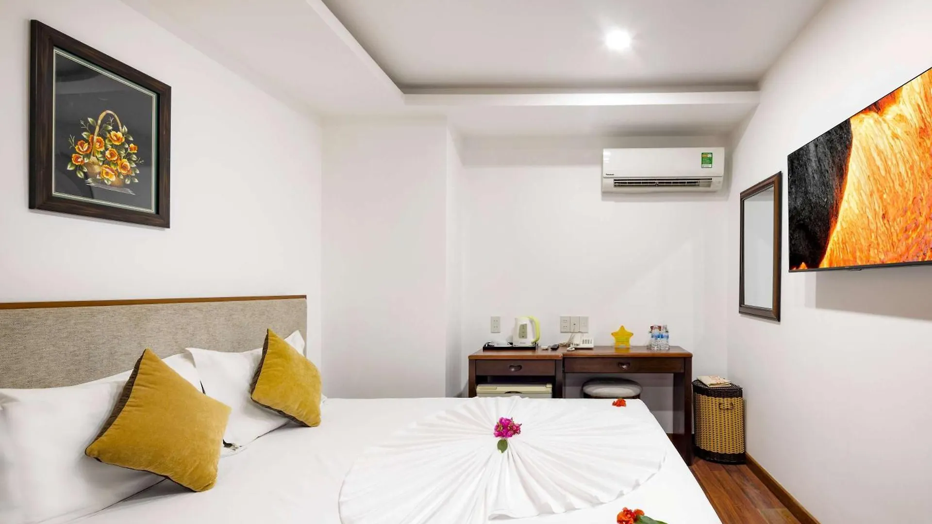 The Summer Hotel Nha Trang 4*,  Vietnam