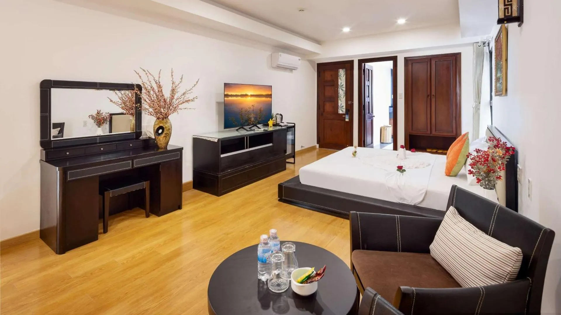 The Summer Hotel Nha Trang 4*,  Vietnam