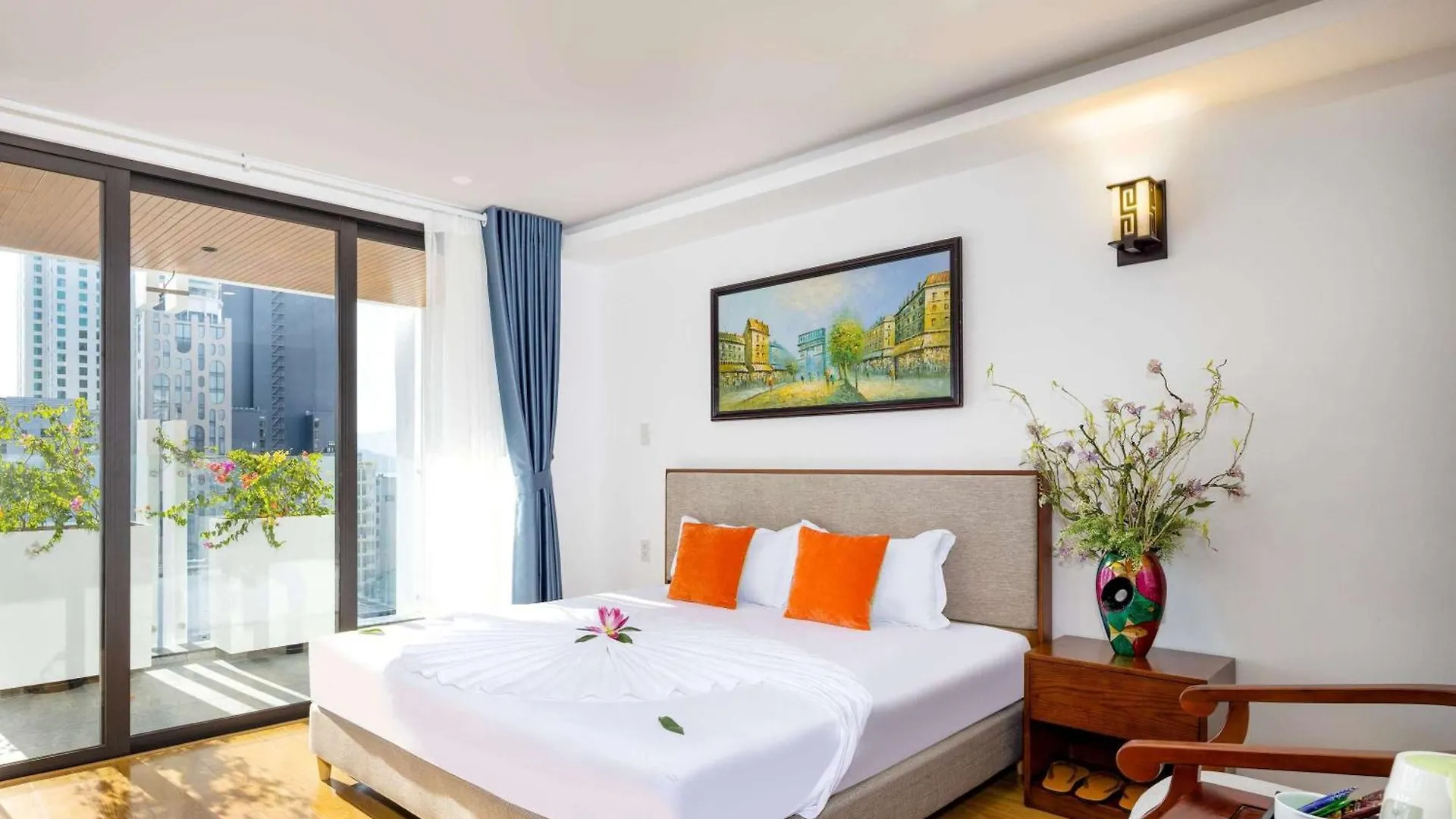 The Summer Hotel Nha Trang