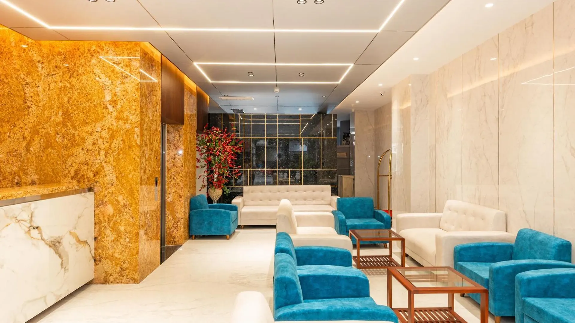 The Summer Hotel Nha Trang